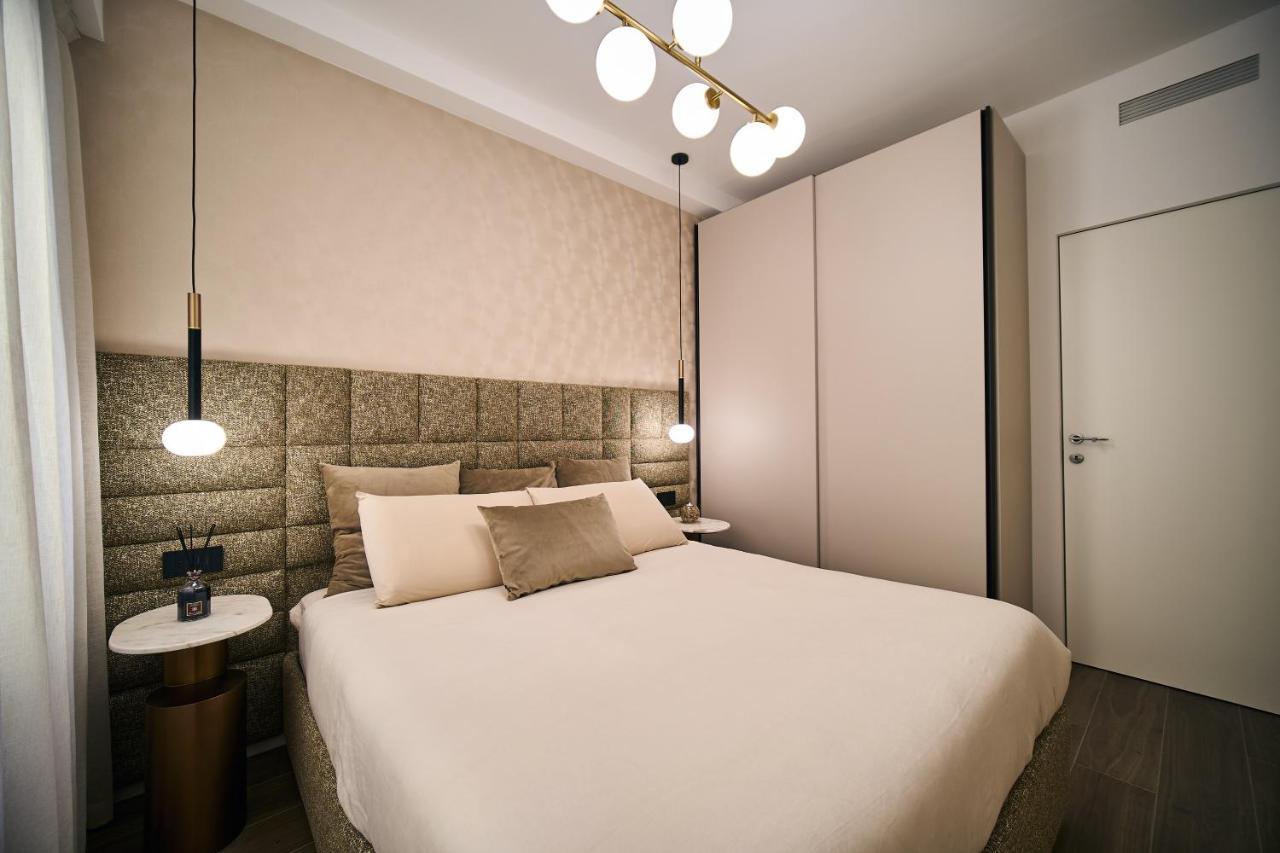 Luxury & Central Apartment Μιλάνο Εξωτερικό φωτογραφία