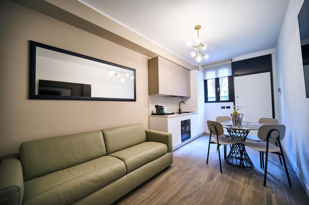 Luxury & Central Apartment Μιλάνο Εξωτερικό φωτογραφία