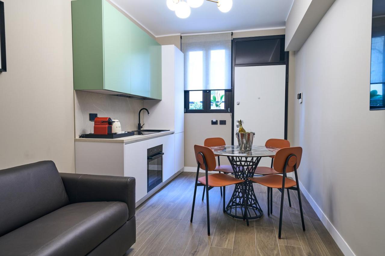 Luxury & Central Apartment Μιλάνο Εξωτερικό φωτογραφία