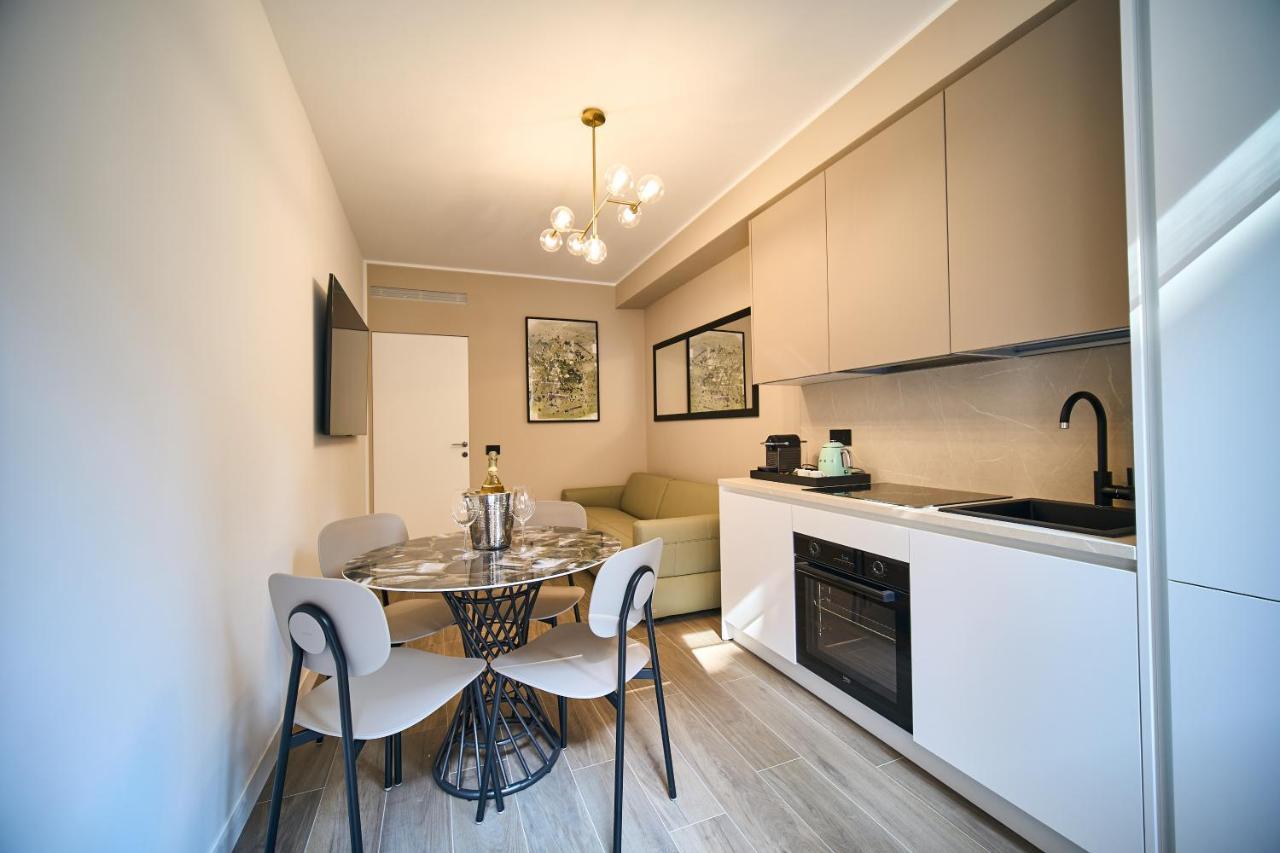 Luxury & Central Apartment Μιλάνο Εξωτερικό φωτογραφία