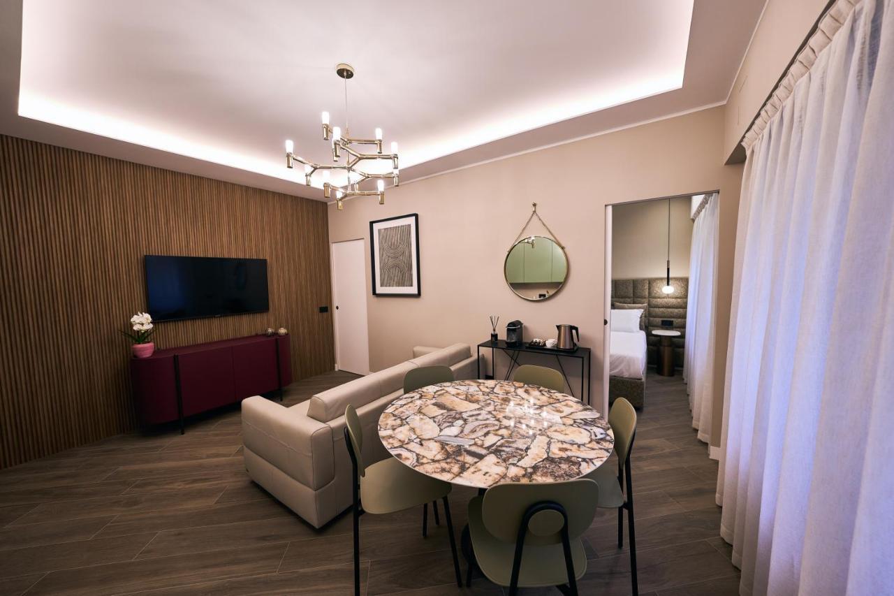 Luxury & Central Apartment Μιλάνο Εξωτερικό φωτογραφία